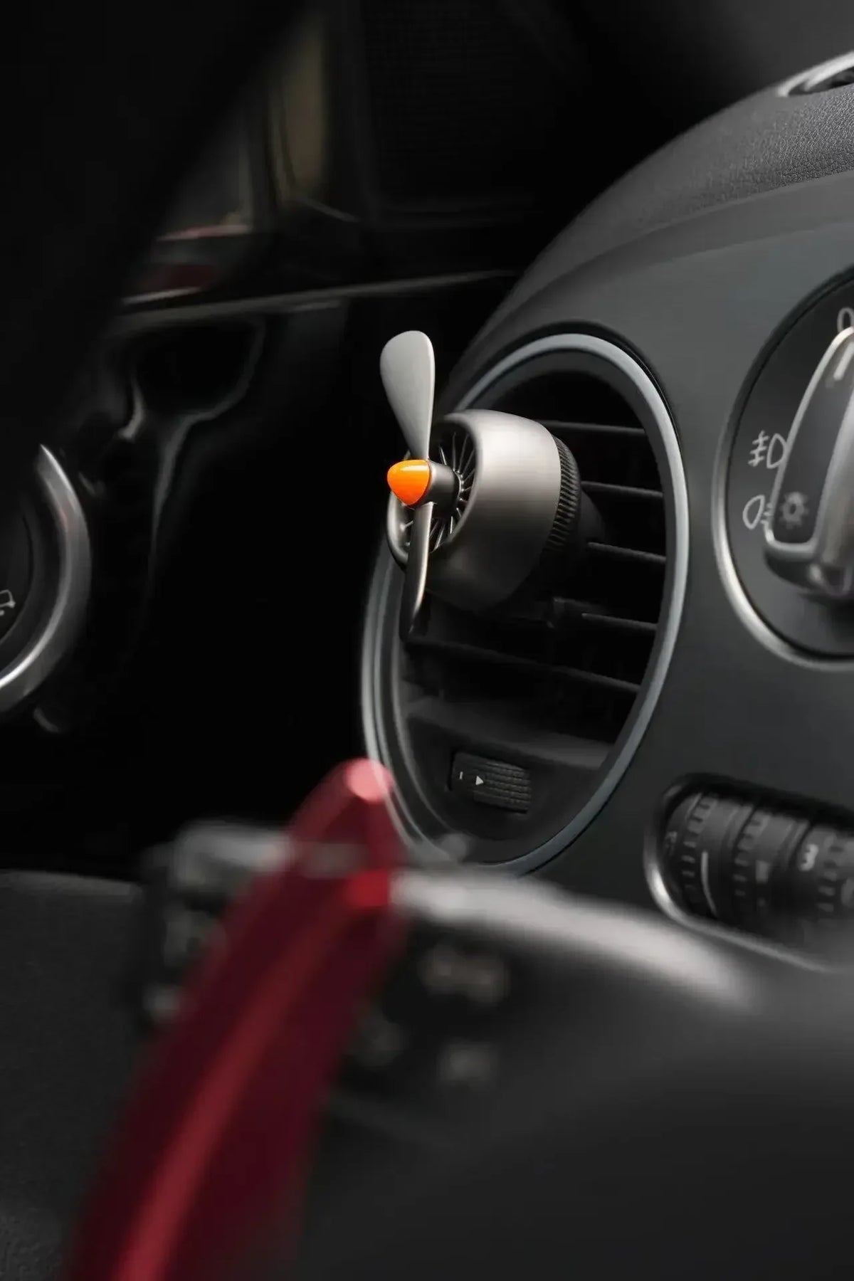 Aircraft Car Perfume Diffuser - Air Vent Clip Aromatherapy